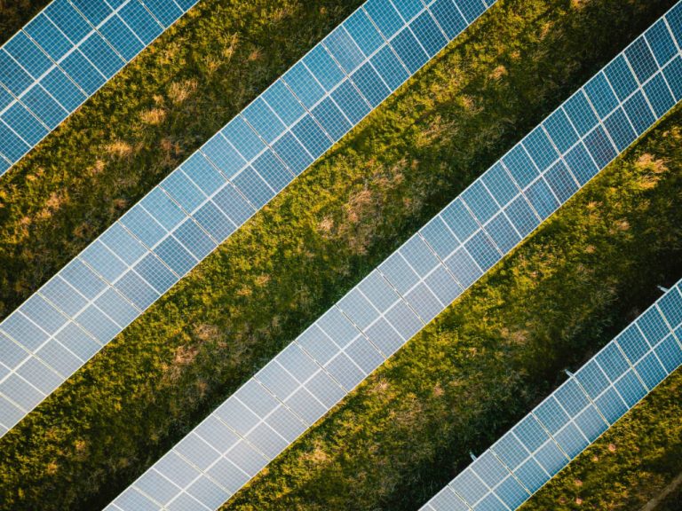 EssilorLuxottica: Solarpark in den Abruzzen geplant