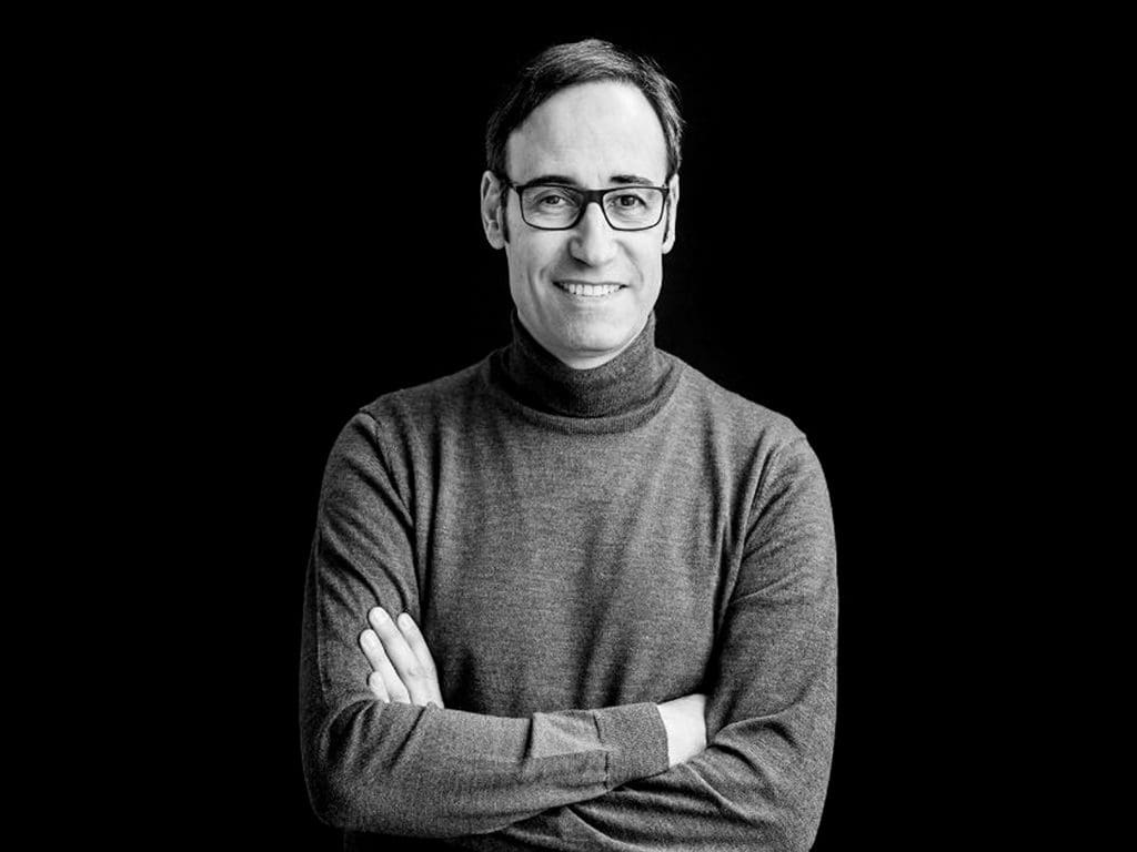 Der belgische Designer und Innenarchitekt Michel Penneman als Präsident der Jury des Optical Design Contest der Silmo Paris 2025