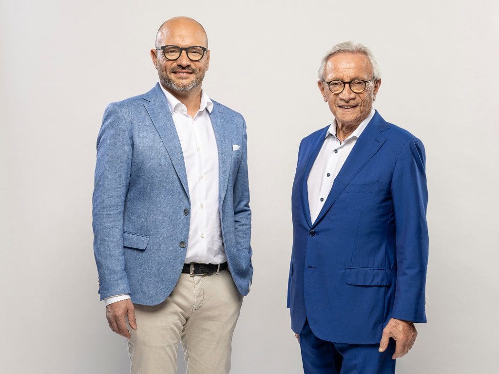 Von links.: Dominic Baur und Helmut Baur von Binder Optik