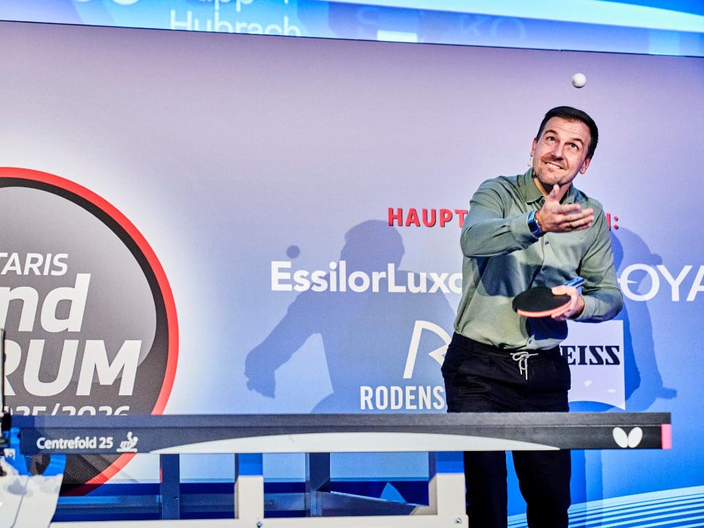 Timo Boll spielt Tischtennis auf dem Spectaris-Trendforum 2025/2026